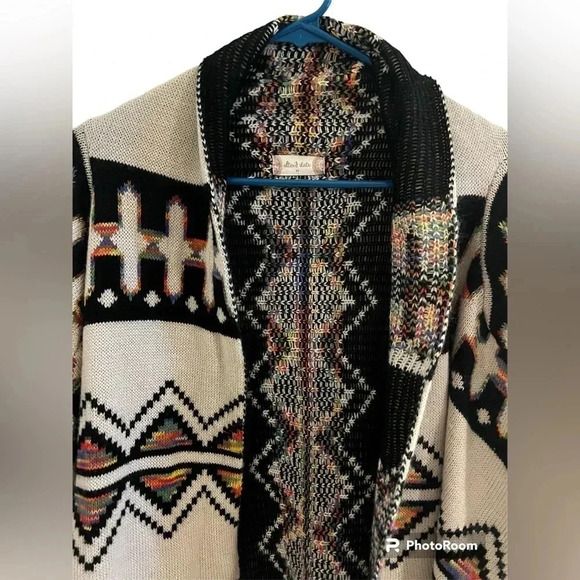 Altar’s State Aztec poncho cardigan size medium - Picture 2 of 6